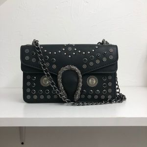 Dionysus Gucci Over the shoulder